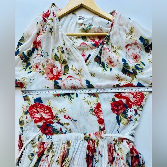 LEON & HARPER Floral Wrap Dress - Picture 5 of 8